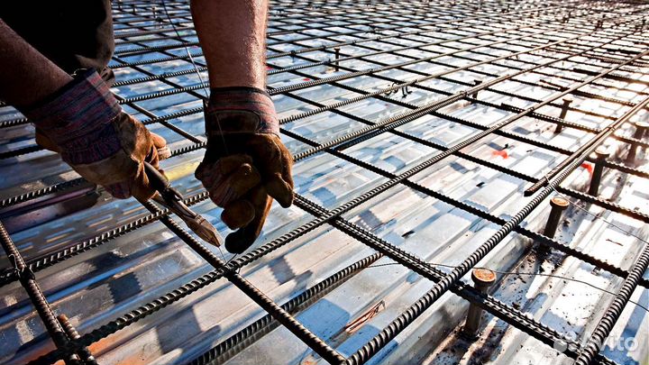 Разнорабочий на строительство мостового перехода