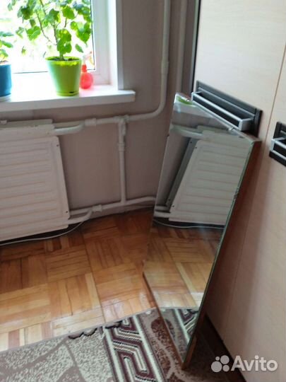 Зеркало с креплением