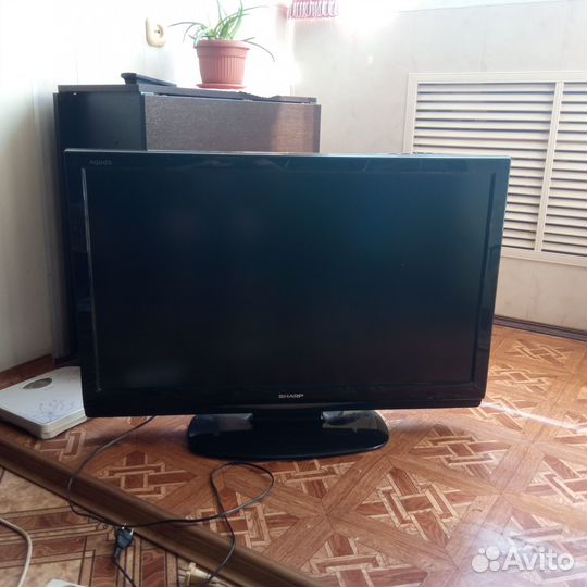 Телевизор Sharp aquos