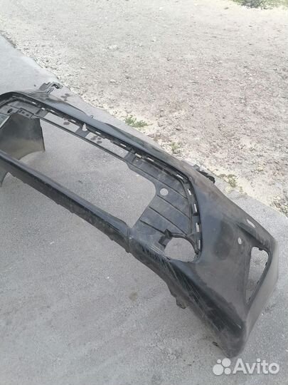 Передний бампер camry 55