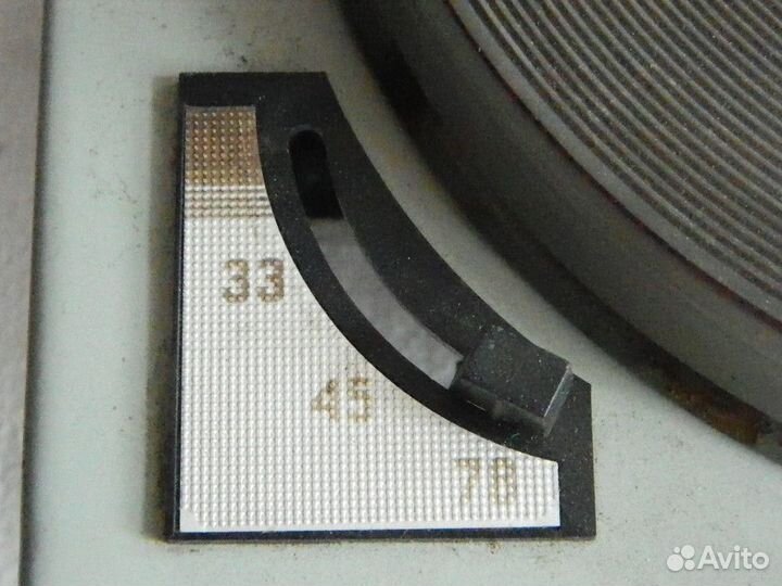 Стол от радиолы Рекорд 68 с тремя скоростями СССР