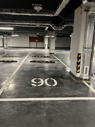 Машиноместо, 14 м²
