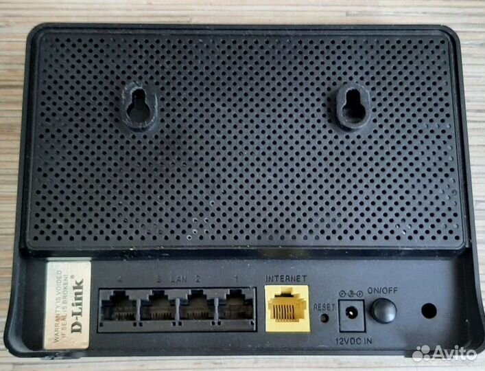 Продам роутер D-link dir-300