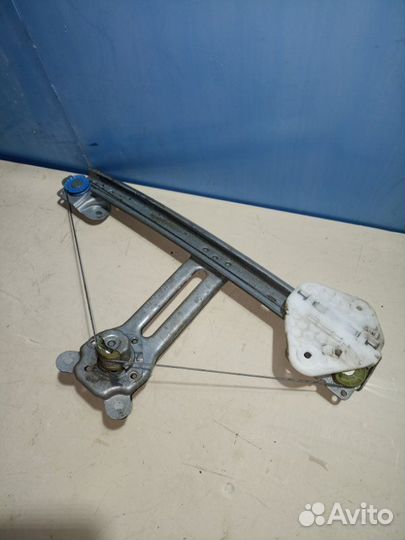 Стеклоподъемный механизм задний левый Renault