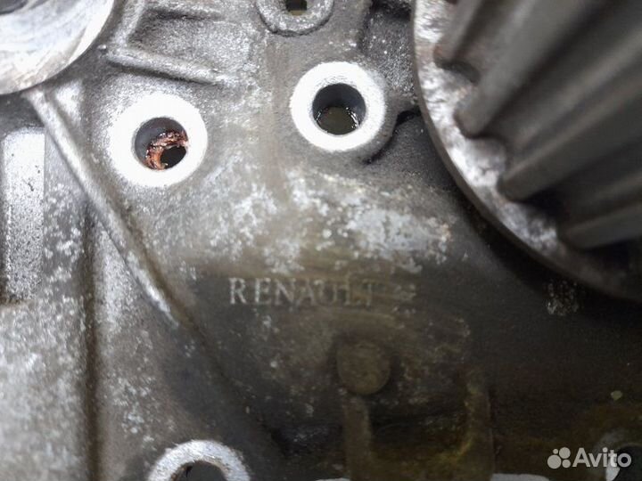 Помпа водяной насос Renault Megane 2 E0A Aa седан