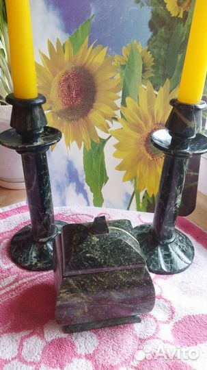 Подсвечники и шкатулка