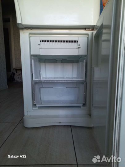 Холодильник indesit no frost. Внимательно читайте
