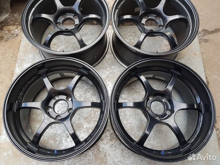 18 оригинал Advan Racing RG-D пары 9 и 9.5J