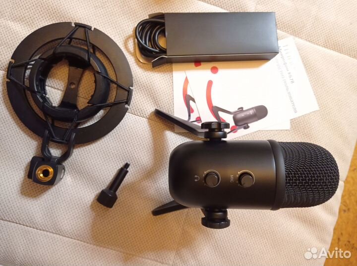 Микрофон проводной Fifine K678