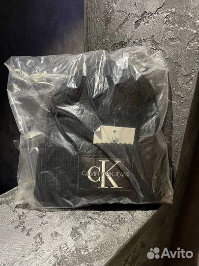 Шапка Calvin Klein