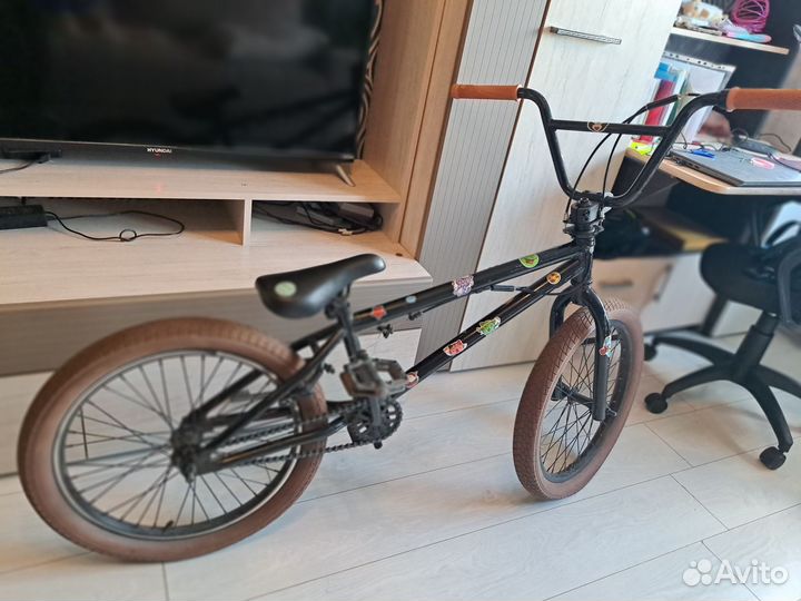 Трюковой велосипед bmx