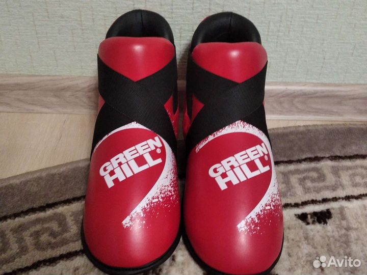 Боксерские перчатки