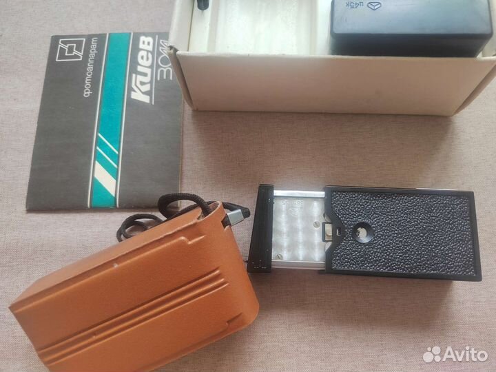 Продаётся новый фотоаппарат Киев 30М