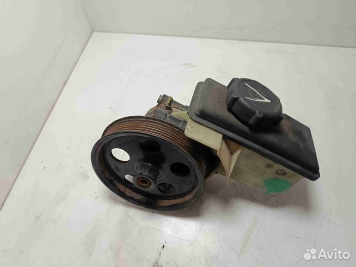 Насос гидроусилителя руля Ford Mondeo