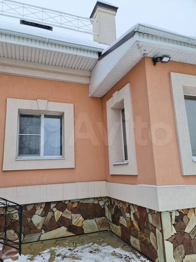 Коттедж 460 м² на участке 20 сот.