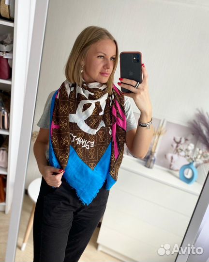 Платок guess шарф