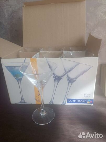 Бокалы под мартини