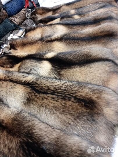 Енотовидная собака натуральный мех, шкурки