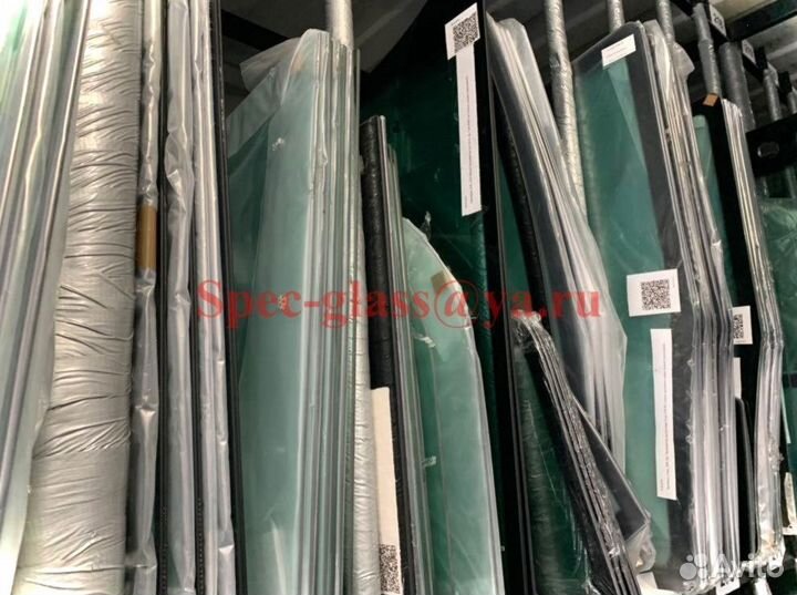 Стекло кабины xcmg XR130E