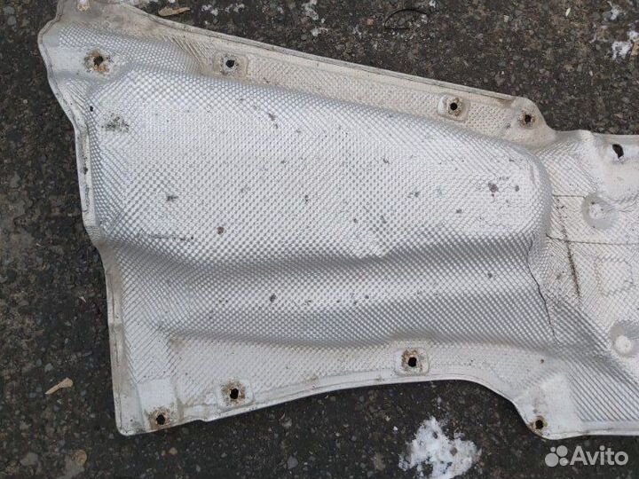 Теплоизоляция Bmw X3 2.0D E83 N47 2009