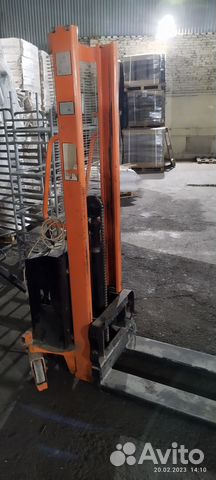 Электрический штабелер