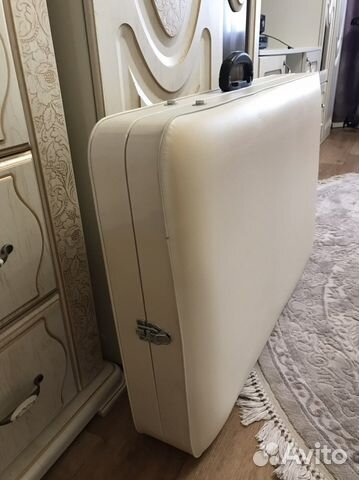 Кушетка для наращивания ресниц