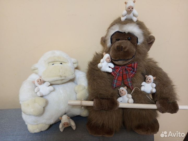 Обезьяны игрушка мягкая
