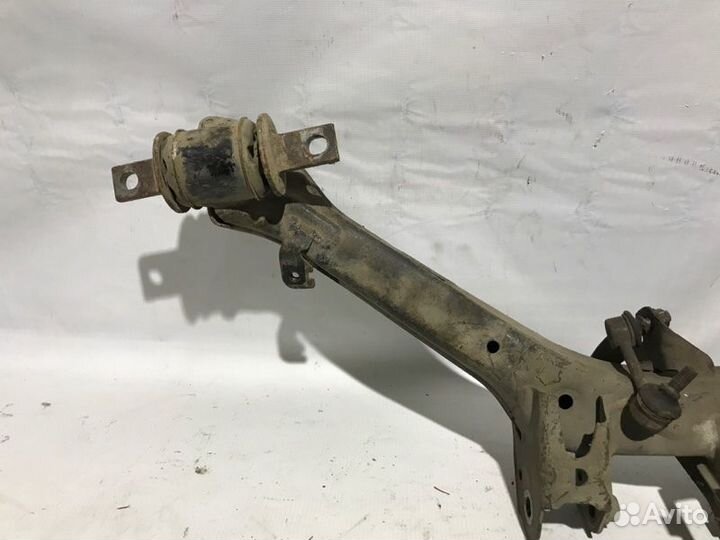 Рычаг задний левый Honda Civik 4D 2010