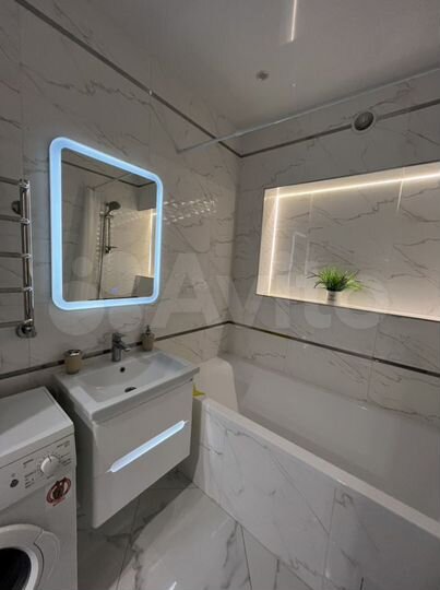 1-к. квартира, 42 м², 2/9 эт.