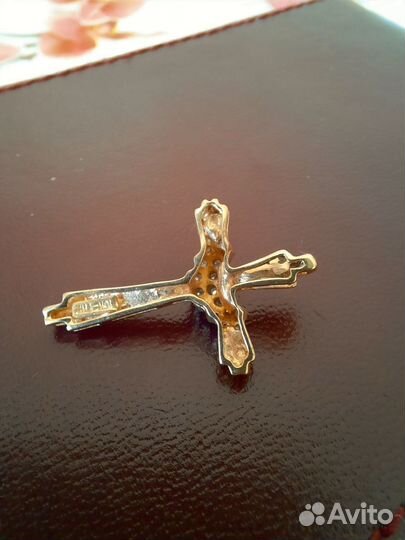 Золотой крестик