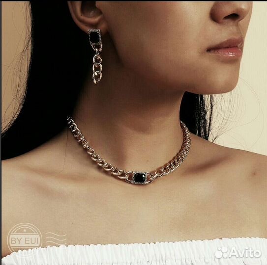 Цепочка с подвеской и серьги цепи