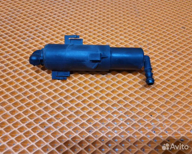 Форсунка омывателя фар левая Audi A4 Iv B8 cdhb