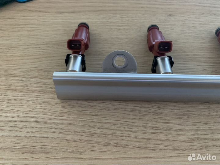 Рампа топливная 353002e001