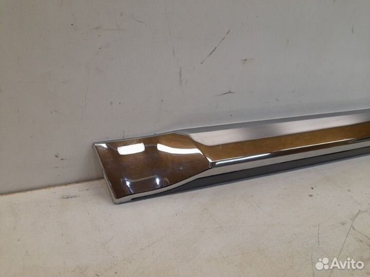 Молдинг двери задний левый Toyota Land Cruiser 200