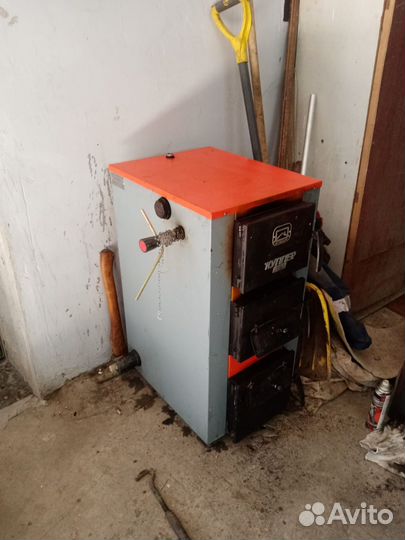 Твердотопливный котел