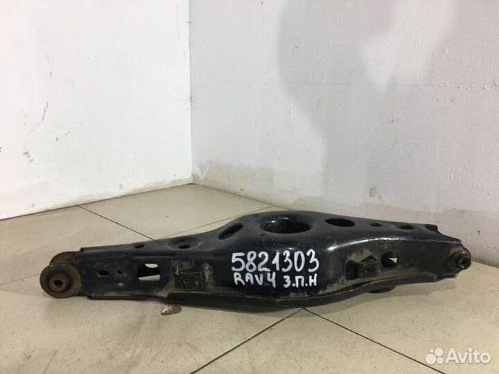 Рычаг задний нижний правый