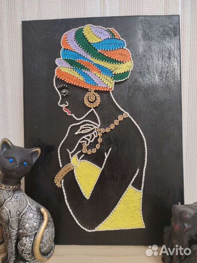 Картины из гвоздей и ниток