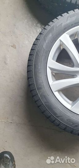 Pirelli Ice Zero 205/55 R16 94T