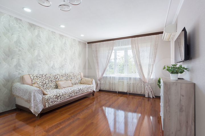 3-к. квартира, 126 м², 3/12 эт.