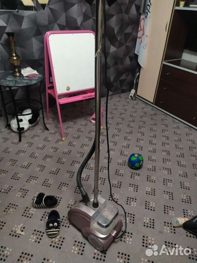 Отпариватель для одежды вертикальный