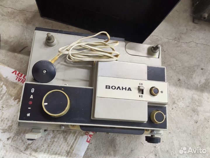 Кинопроектор Волна (СССР : 1970г)