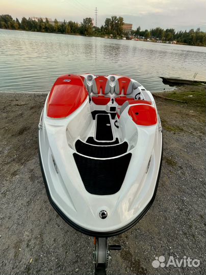 Brp speedster 215 л/с