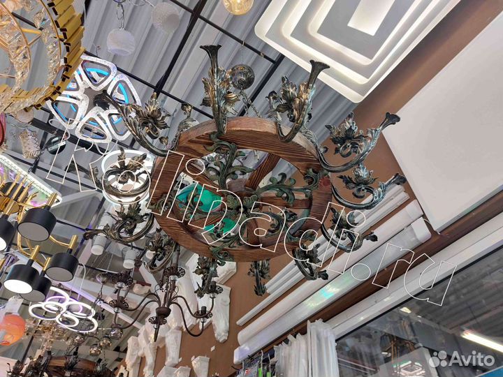 Люстра под старину, из массива сосны