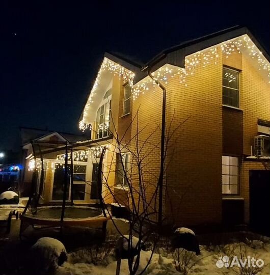 Праздничное оформление фасадов гирляндами, неоном