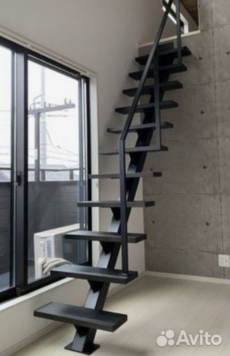 Лестницы на металлокаркасе монокосоур