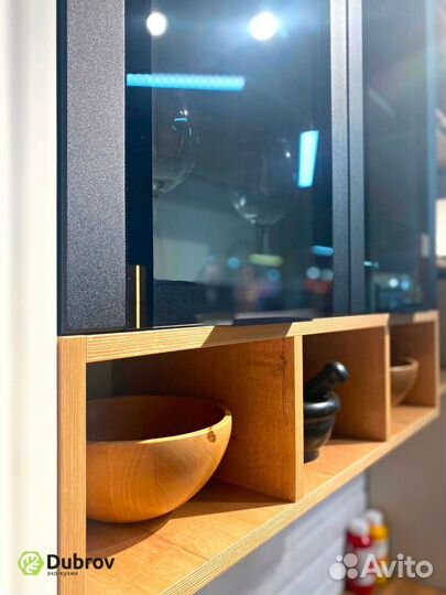 Стильная и лаконичная кухня