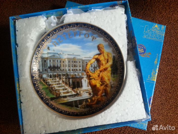 Декоративная тарелка