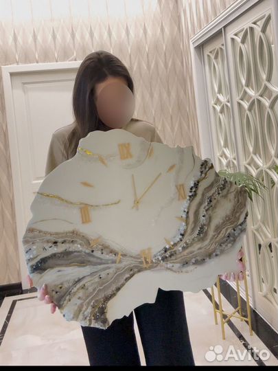 Часы настенные интерьерные