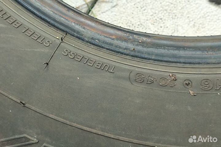 Bridgestone Dueler H/T D689 205/80 R16 104S