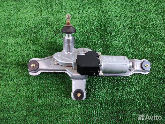 Мотор стеклоочистителя задний Lexus RX300 (MCU35)